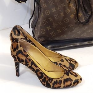 Women's leopard print calf hair 10.5 inch shoe hee